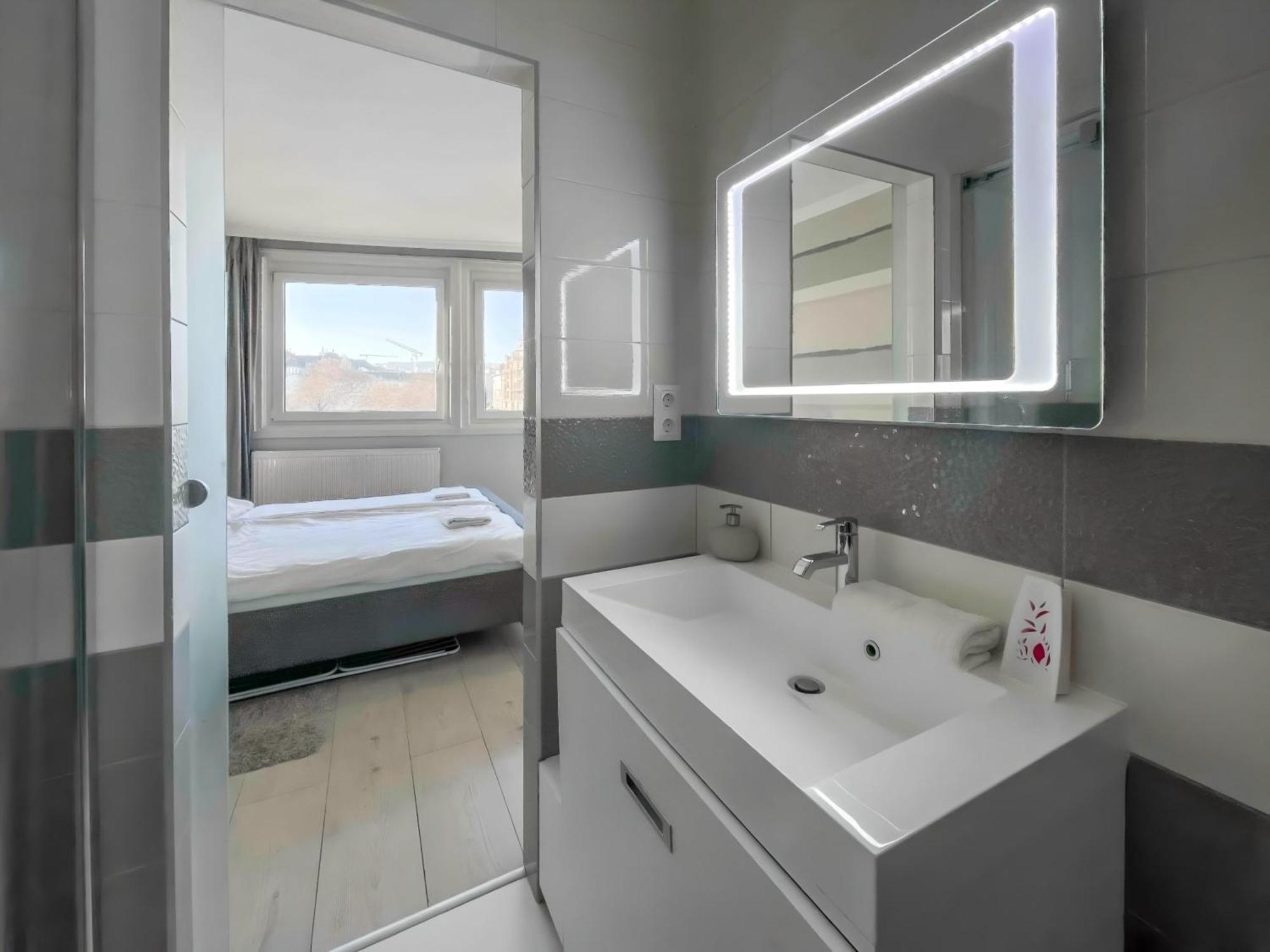 Big Wheel Panoramica Apartment Будапеща Екстериор снимка
