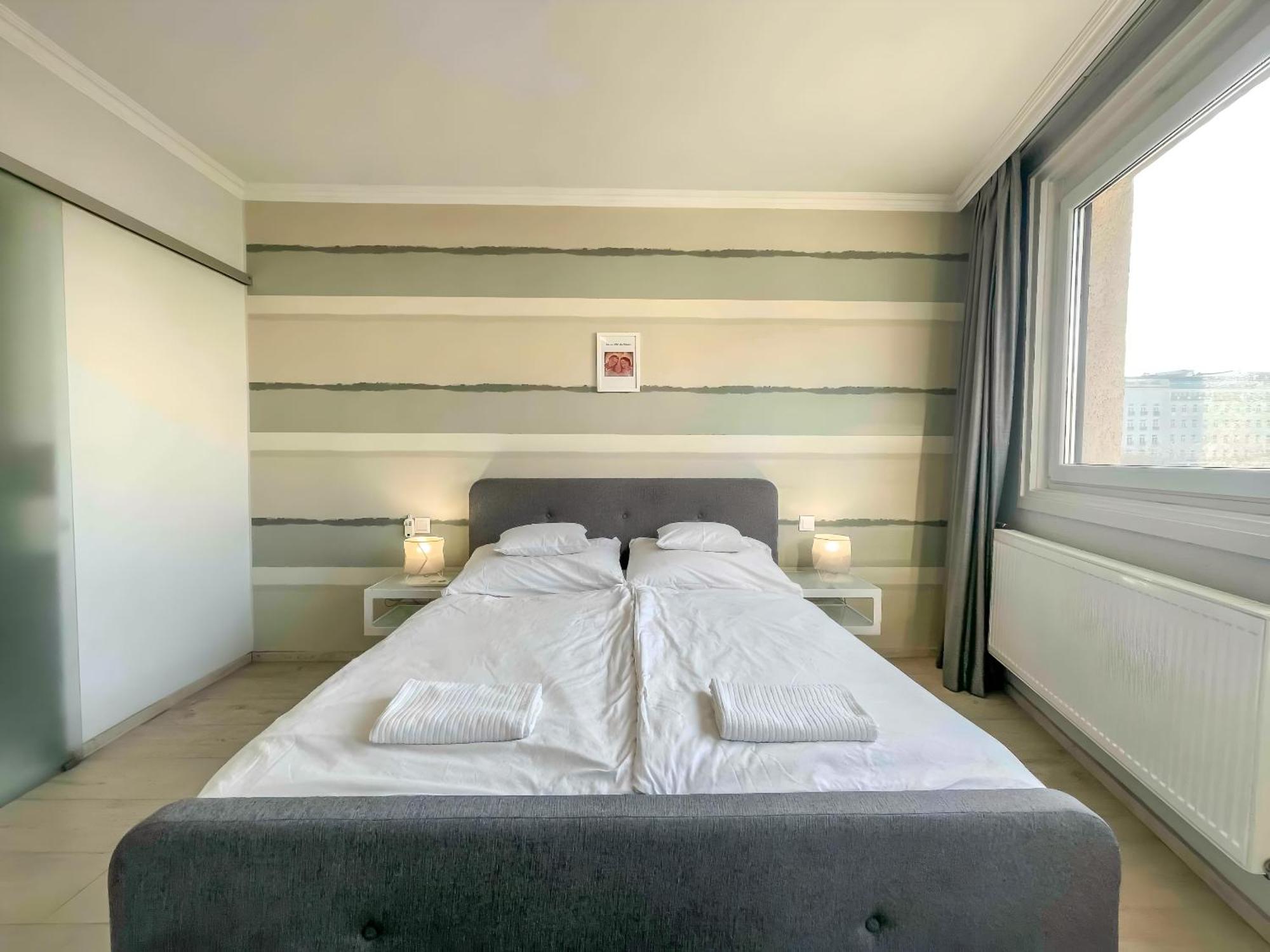 Big Wheel Panoramica Apartment Будапеща Екстериор снимка